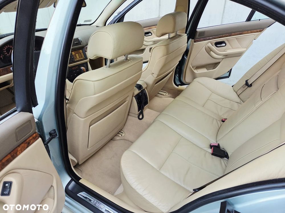BMW Seria 5 - 7