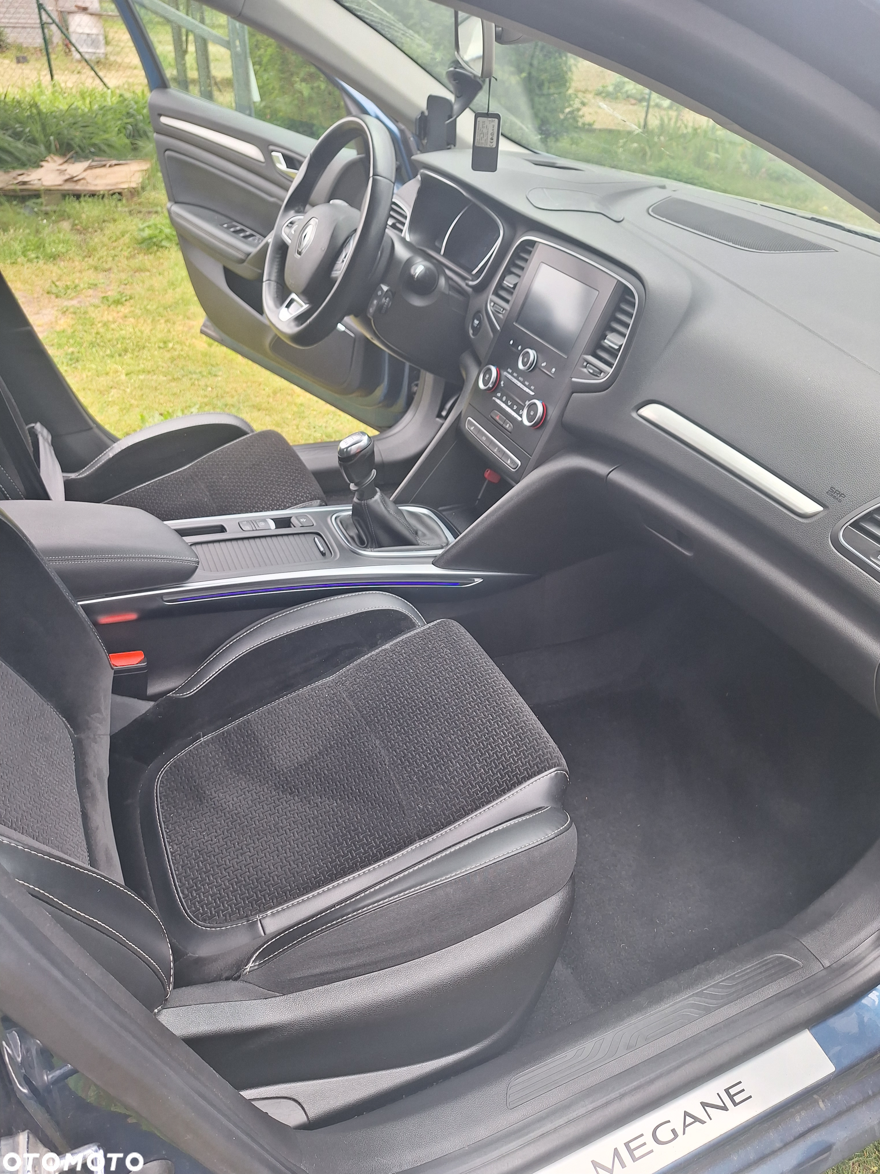 Renault Megane 1.2 Energy TCe Intens - 9
