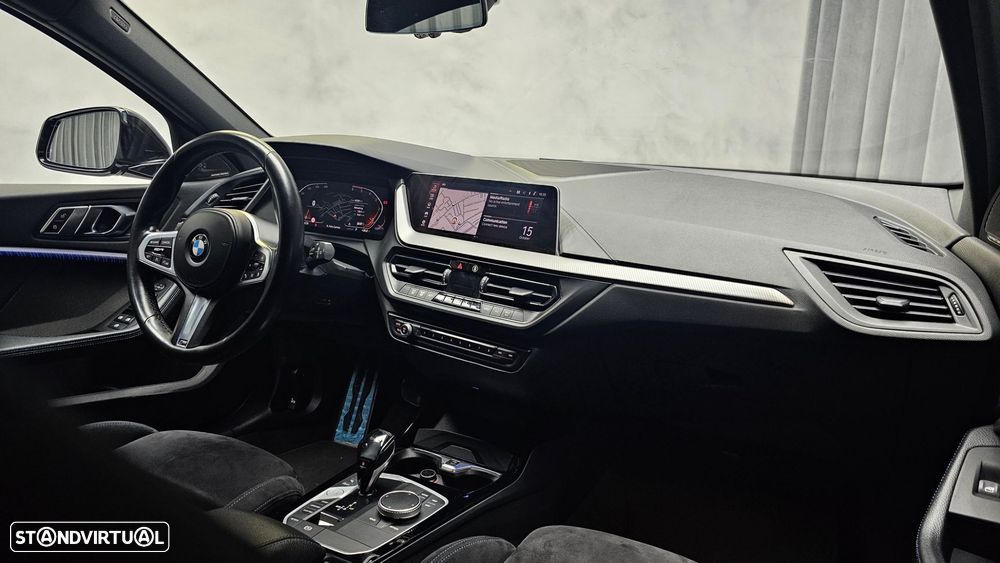 BMW 116 d Pack Desportivo M Auto - 12