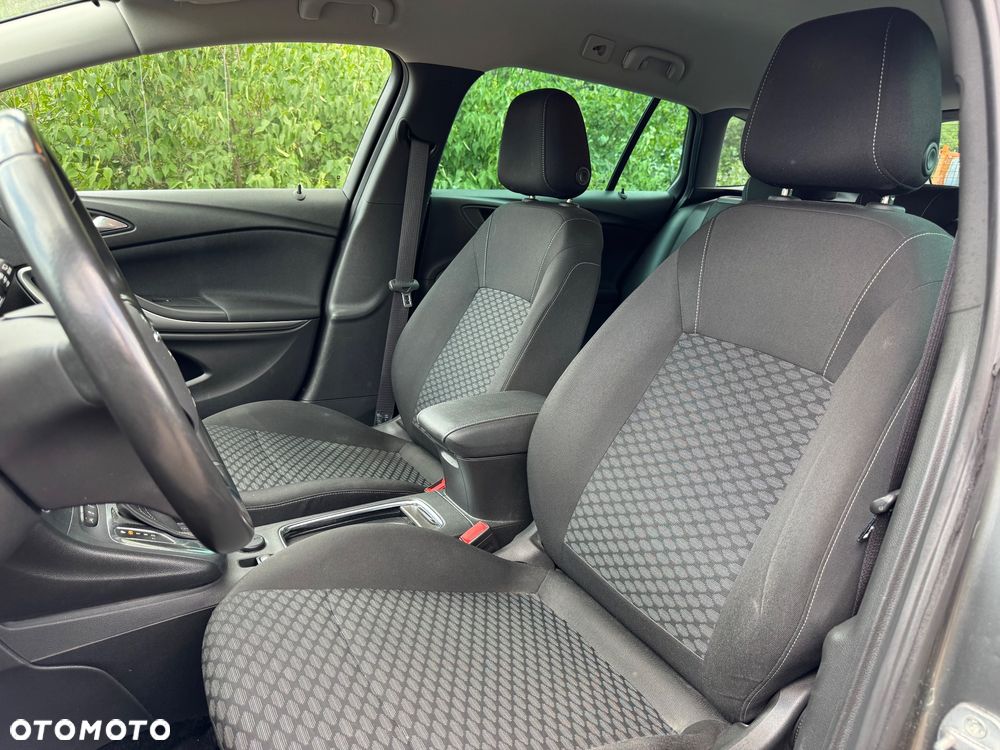 Opel Astra 1.5 D Start/Stop Automatik Business Edition - 14