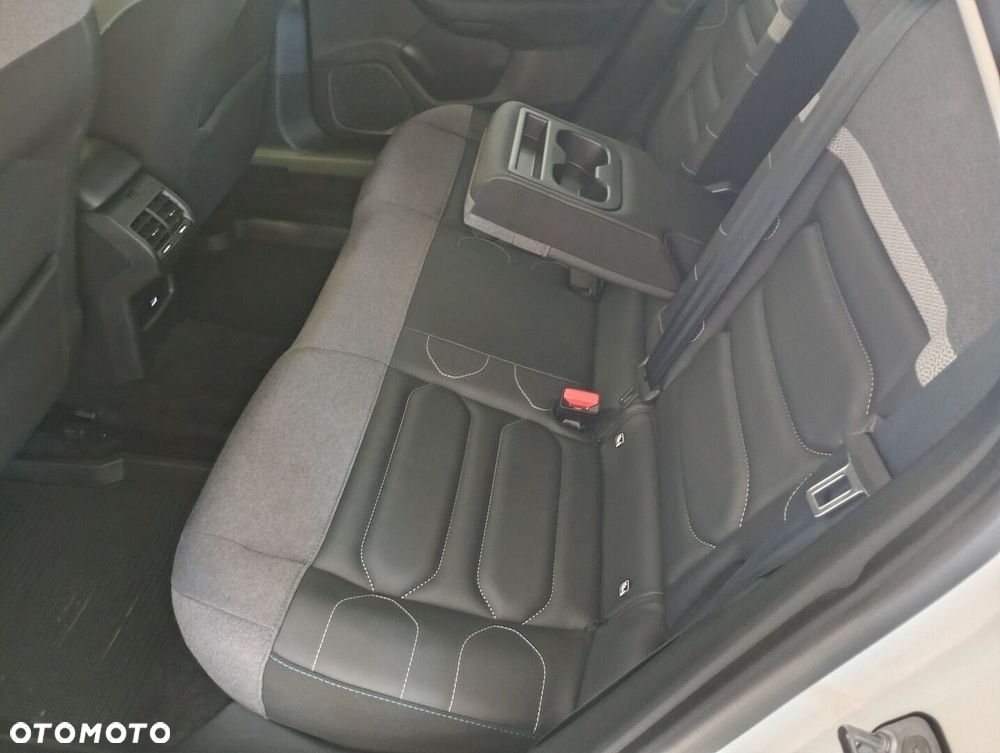 Citroën C4 1.2 PureTech Max S&S EAT8 - 15