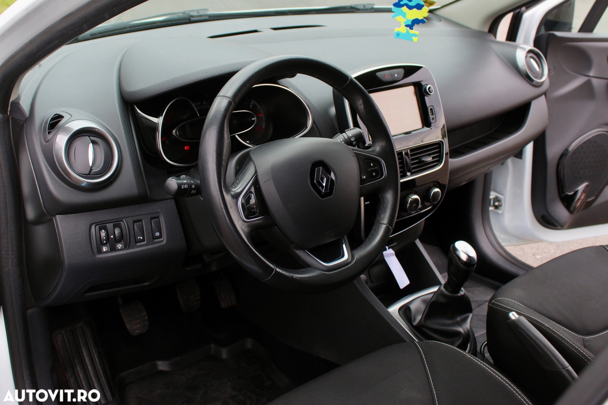 Renault Clio ENERGY TCe 90 Start & Stop LIMITED - 17