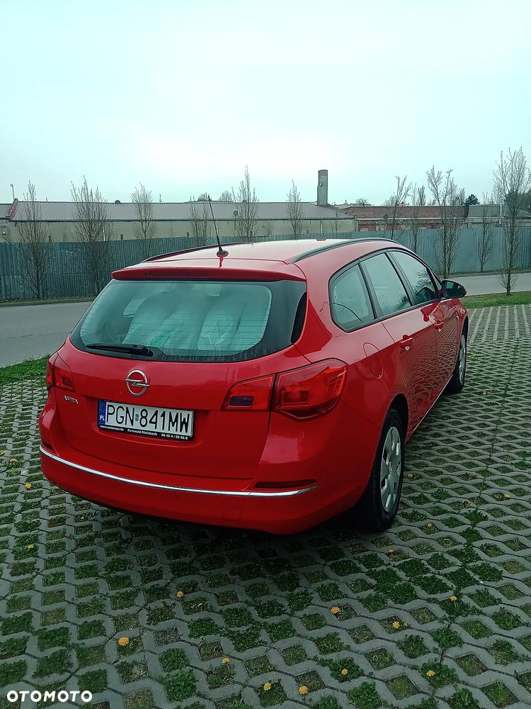 Opel Astra 1.6 Essentia - 6