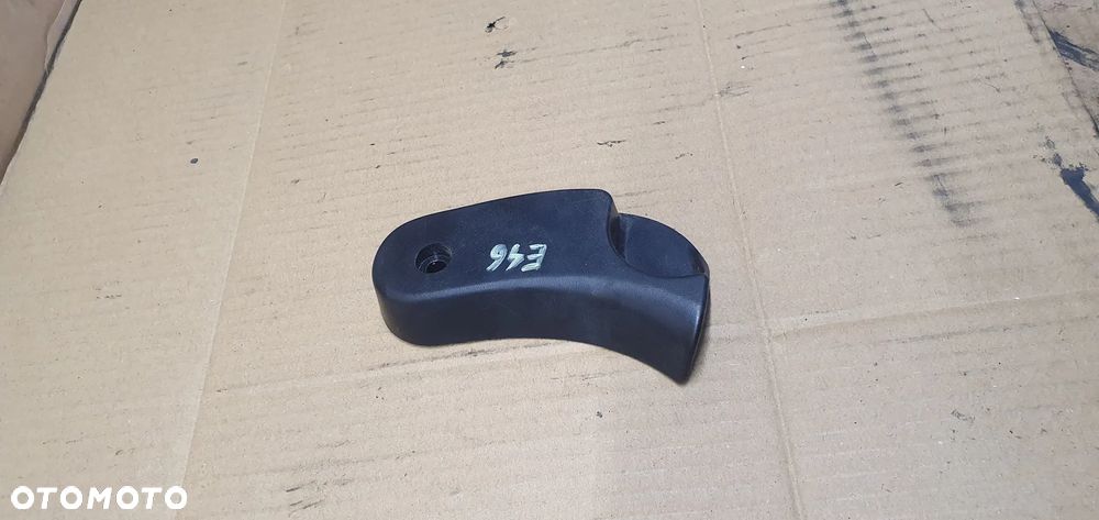 Klamka raczka dźwignia otwierania maski BMW 3 E46 8223163 - 2