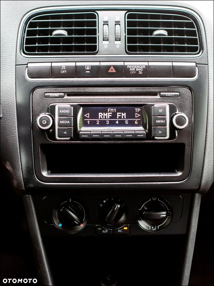Volkswagen Polo - 23