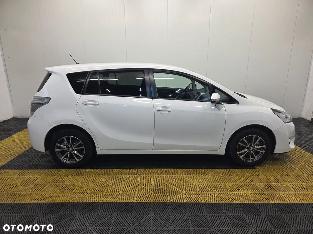 Toyota Verso 1.8 Multidrive Edition - 6
