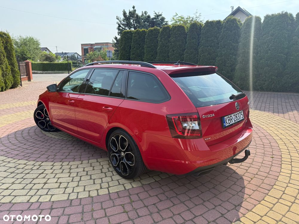 Skoda Octavia 2.0 TDI 4x4 DSG RS - 10
