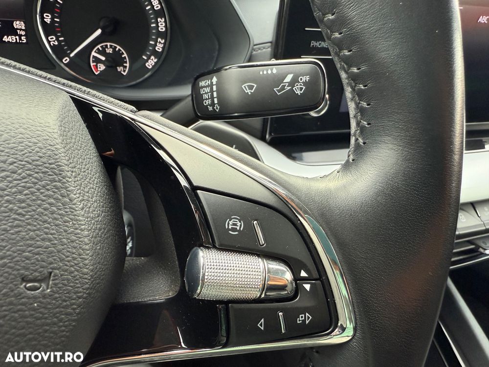 Skoda Octavia 2.0 TDI DSG Ambition - 27