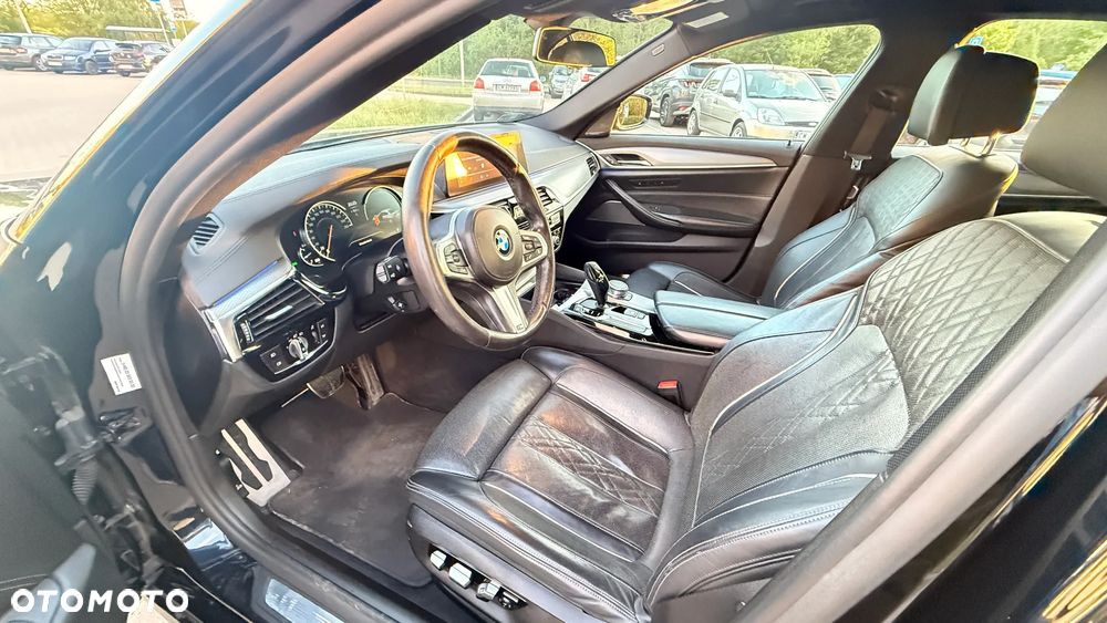BMW Seria 5 530i xDrive - 8