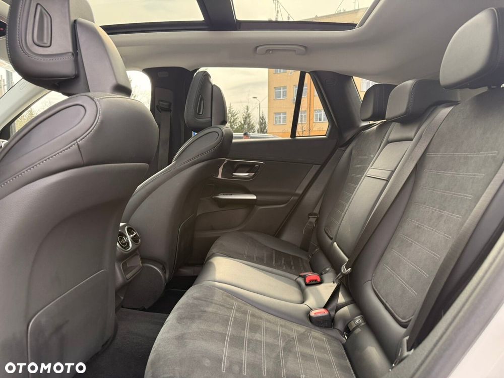 Mercedes-Benz GLC 200 mHEV 4-Matic AMG Line - 18