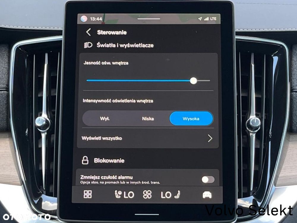 Volvo XC 90 - 21