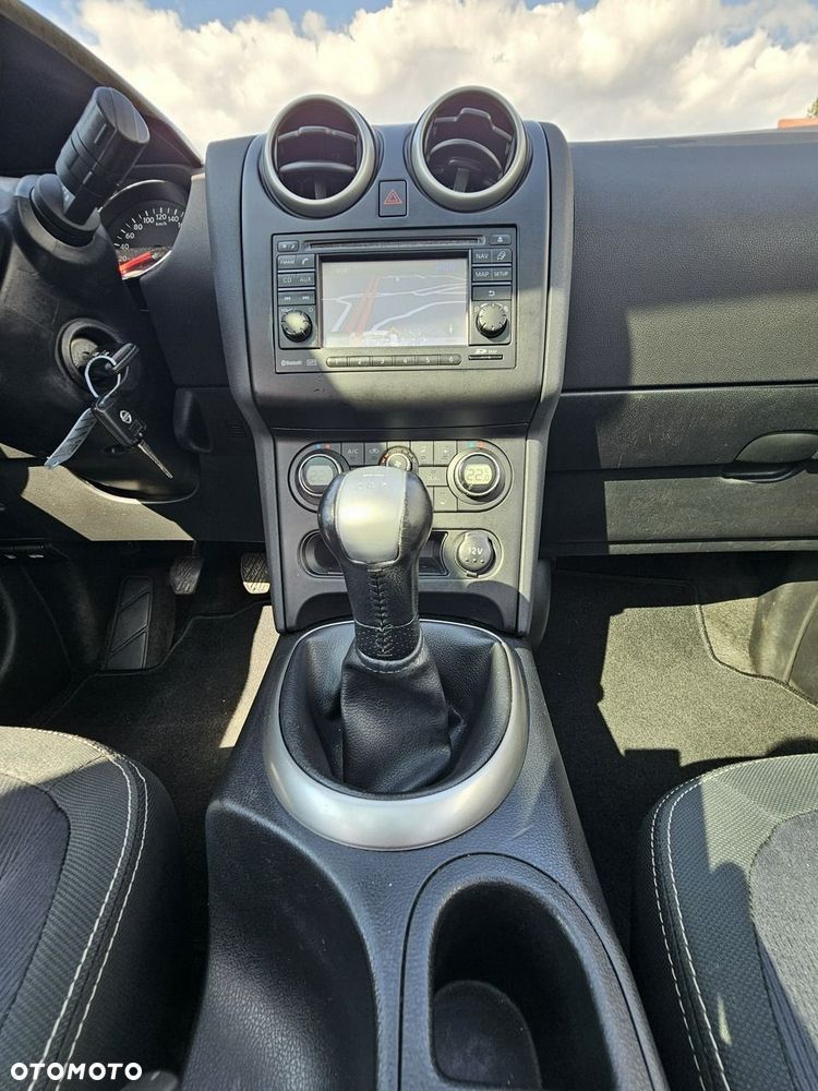 Nissan Qashqai 1.6 Tekna - 26