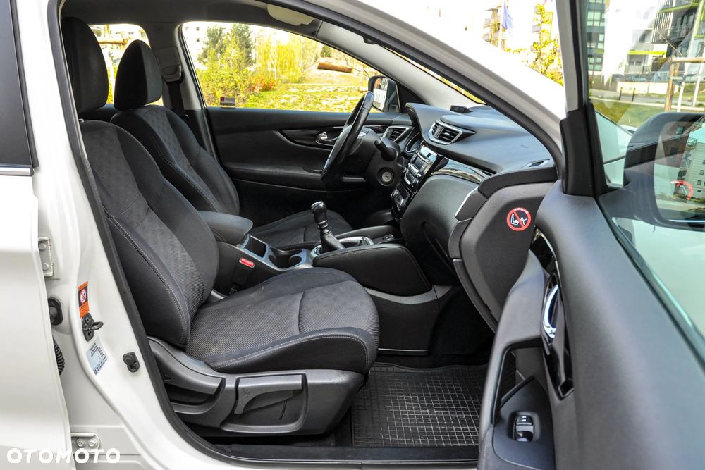 Nissan Qashqai 1.2 DIG-T Acenta - 11