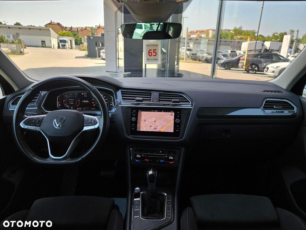 Volkswagen Tiguan - 17
