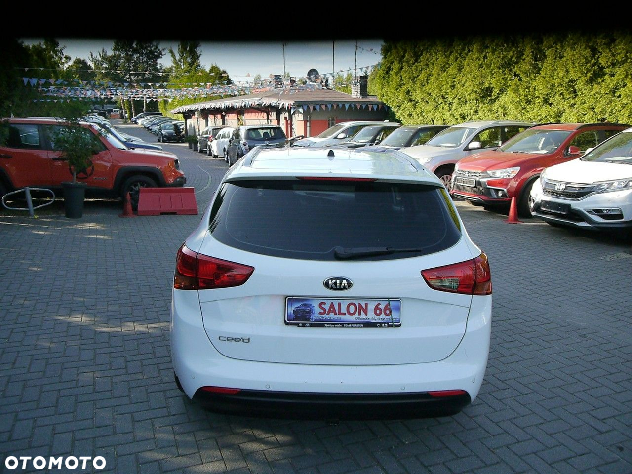 Kia Ceed 1.6 GDI Spirit - 11