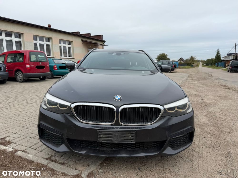 BMW Seria 5 2017 photo 2
