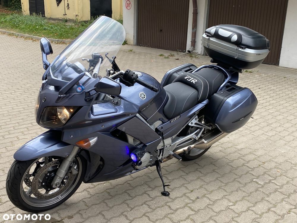 Yamaha FJR - 4