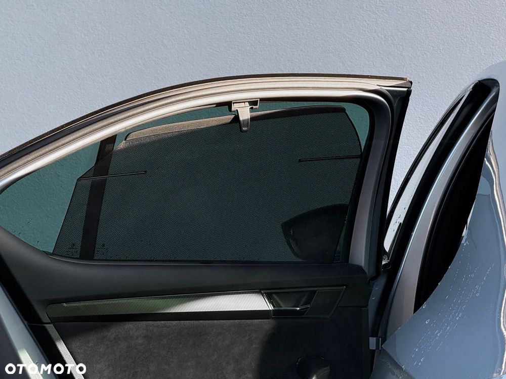 Skoda Superb 2.0 TDI SCR 4x4 Sportline DSG - 27