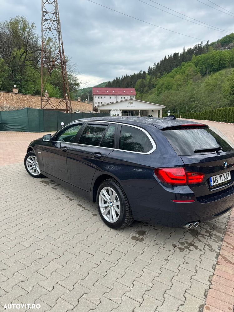 BMW Seria 5 525d xDrive - 4