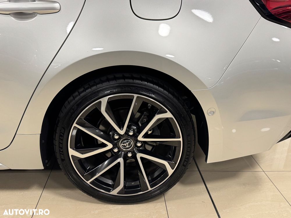 Toyota Corolla - 39