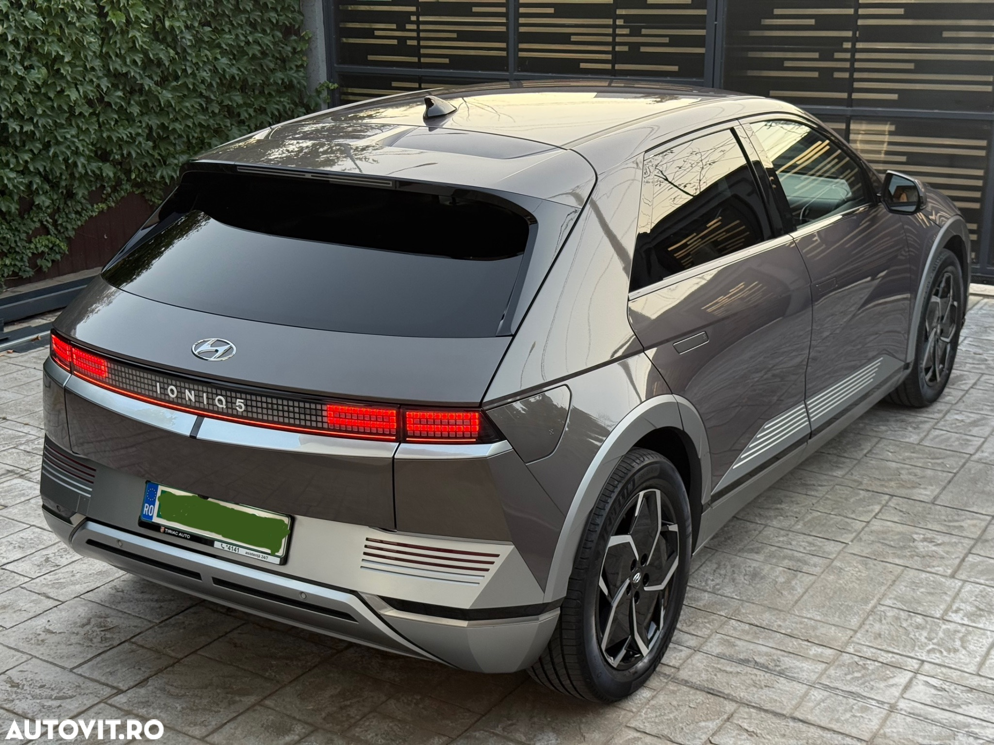 Hyundai IONIQ 5 229 CP 77 kWh 2WD Premium - 4