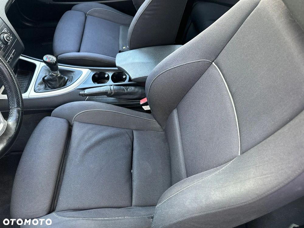BMW Seria 1 118d - 21
