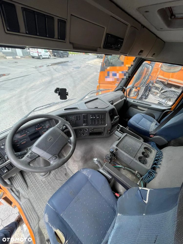 Volvo Wywrotka Volvo FM 8x4 / silnik 13L FH - 5