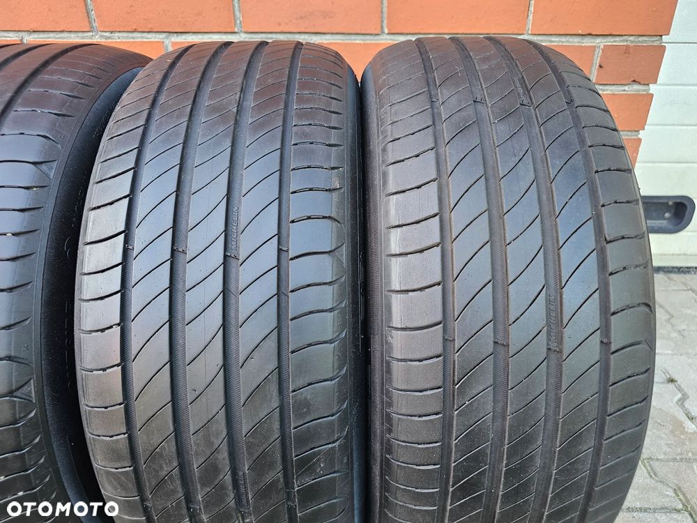 (O31) 205/55R16 91H 5,2mm 20r / Michelin Primacy 4 - 3