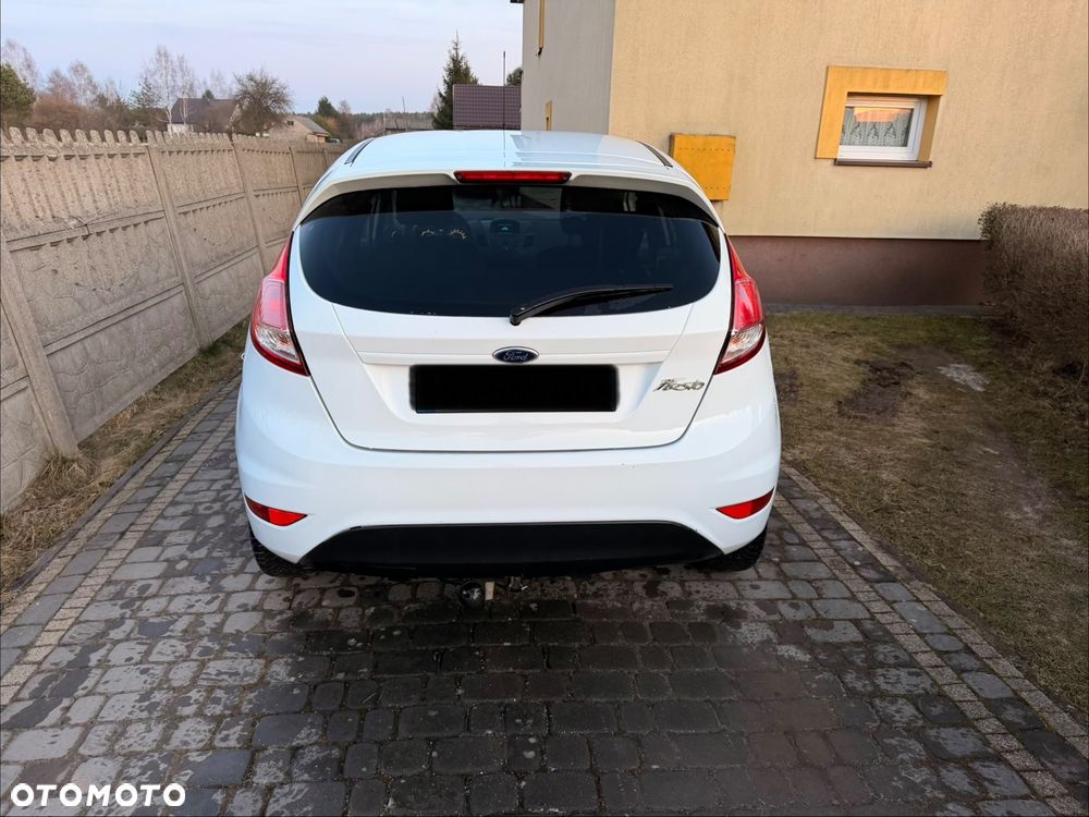 Ford Fiesta 1.5 TDCi St&St Ambiente - 10