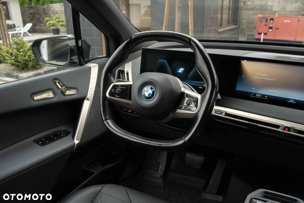 BMW iX xDrive40 76.6kWh - 25