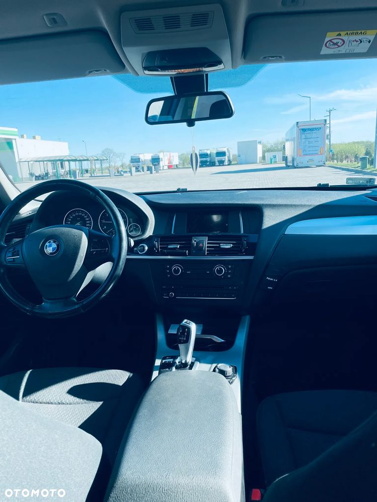 BMW X3 xDrive20d - 9