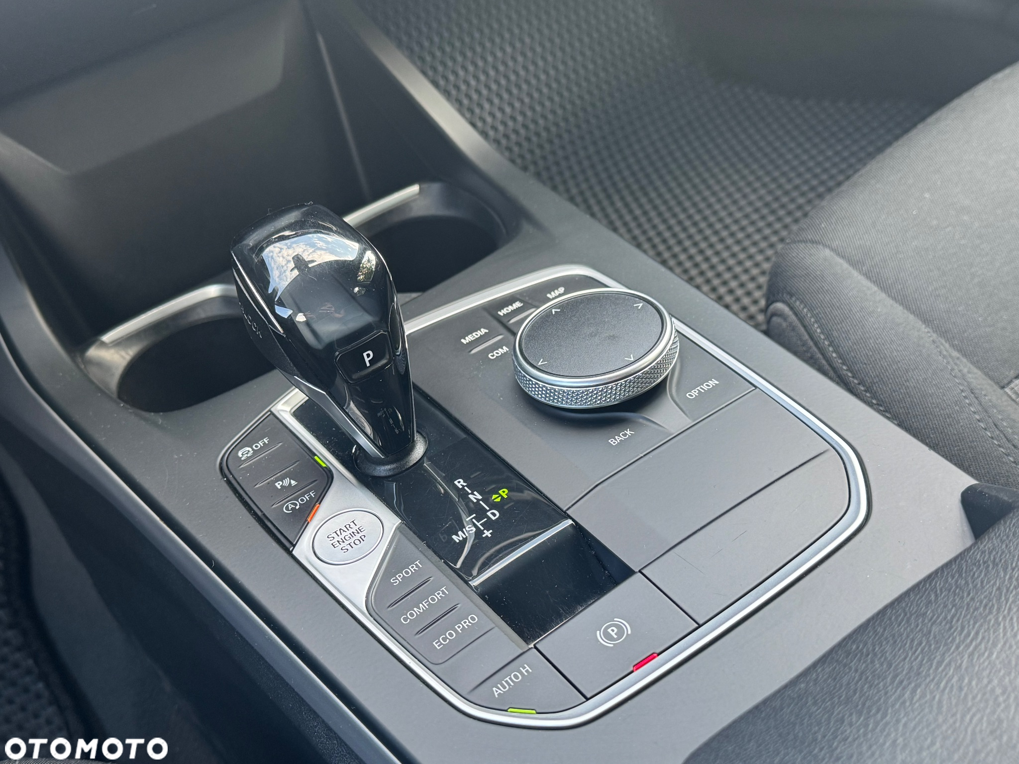 BMW Seria 1 118i Advantage - 14