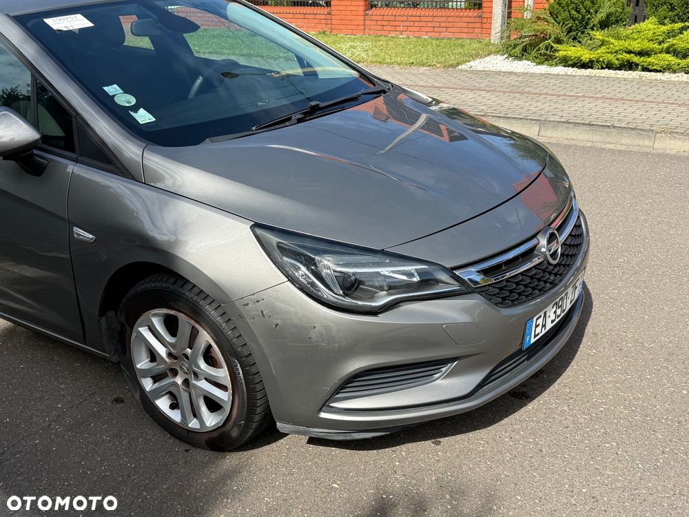 Opel Astra - 4