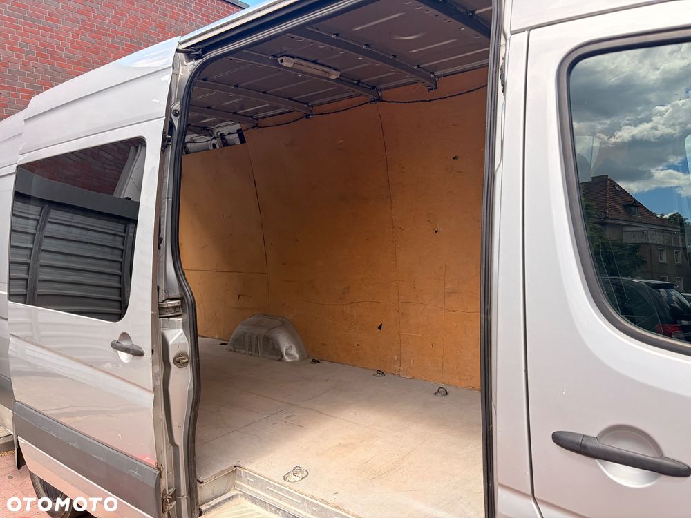 Mercedes-Benz Sprinter - 19