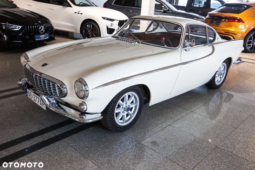 Volvo P1800 - 1