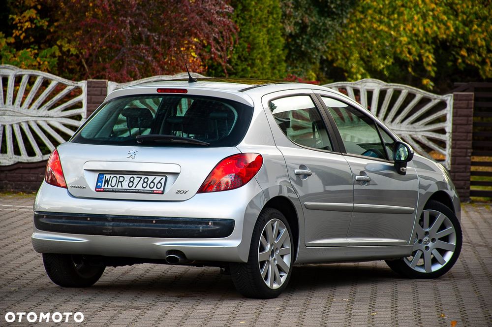 Peugeot 207 150 Turbo Platinum - 34