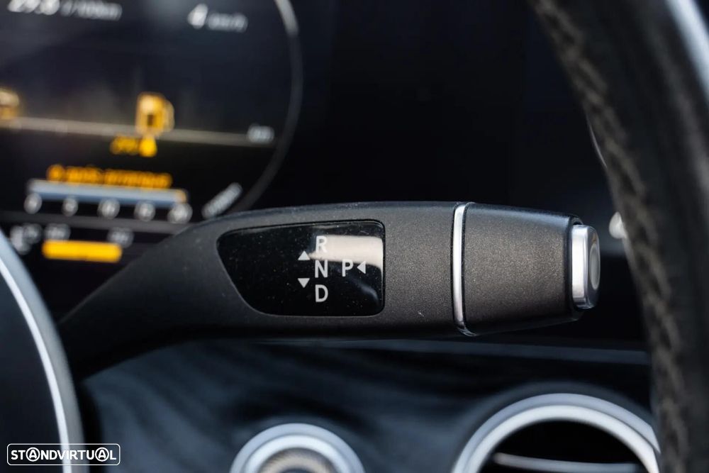 Mercedes-Benz E 220 d Avantgarde - 52