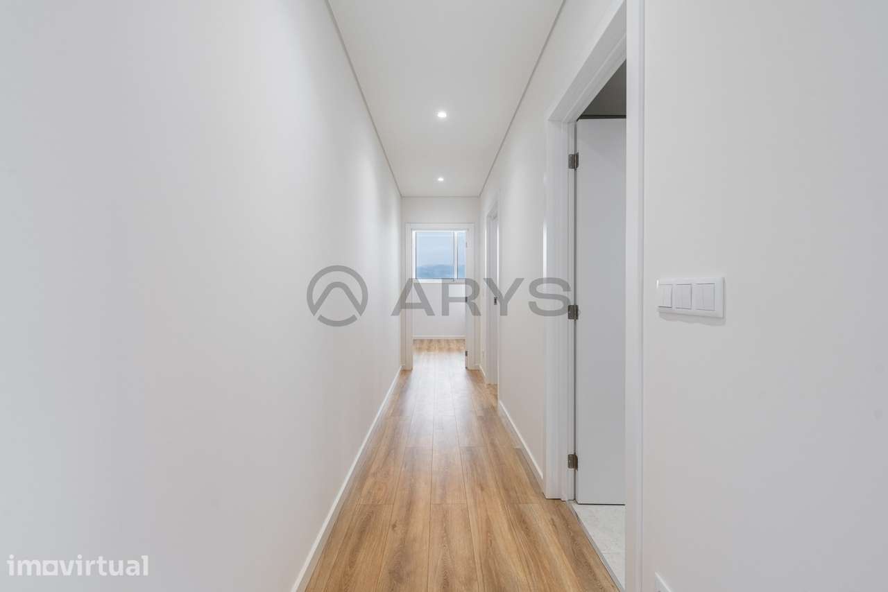 Apartamento T2 Renovado - Grande imagem: 5/22
