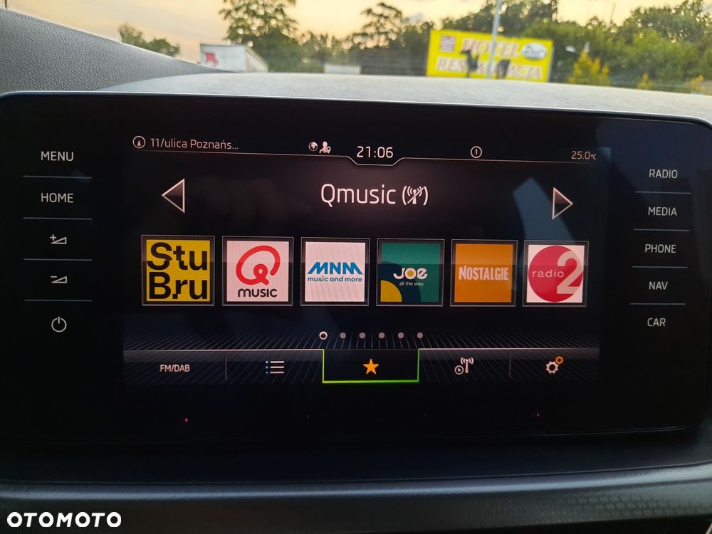Skoda Kamiq 1.0 TSI Style DSG - 33