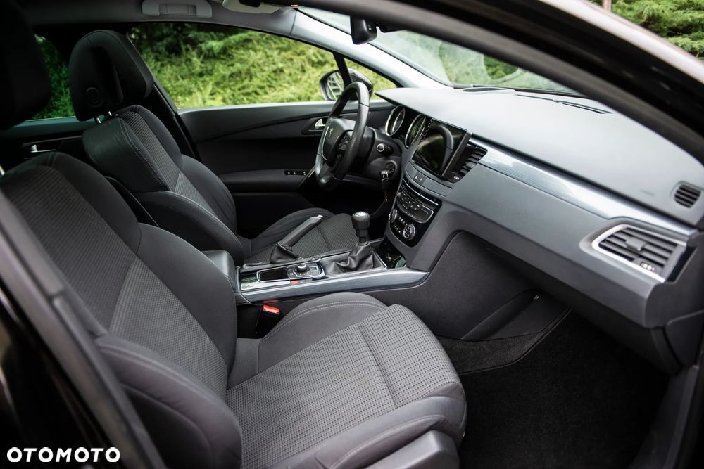 Peugeot 508 HDi FAP 140 Allure - 24