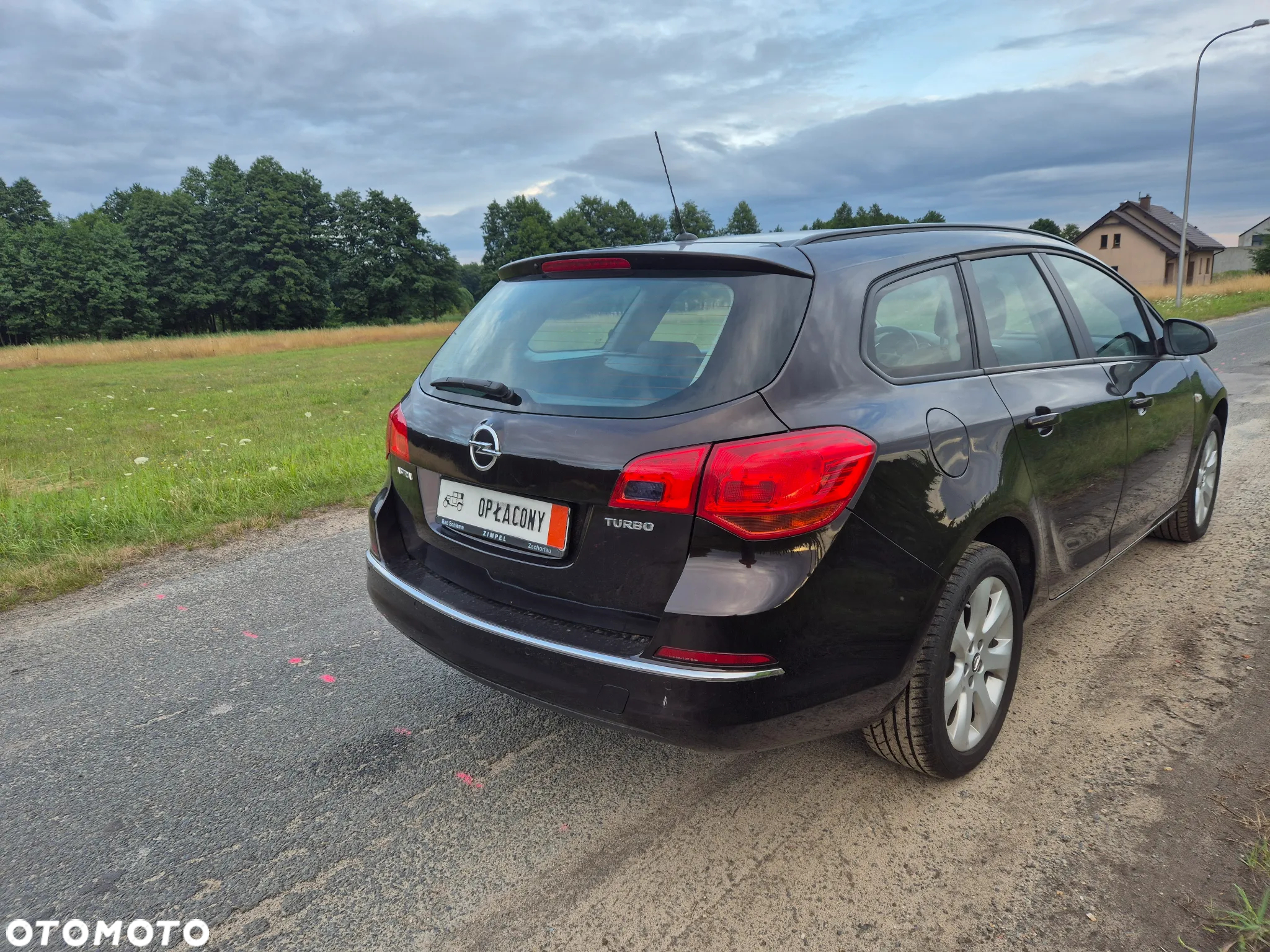 Opel Astra 1.4 Turbo Color Edition - 11