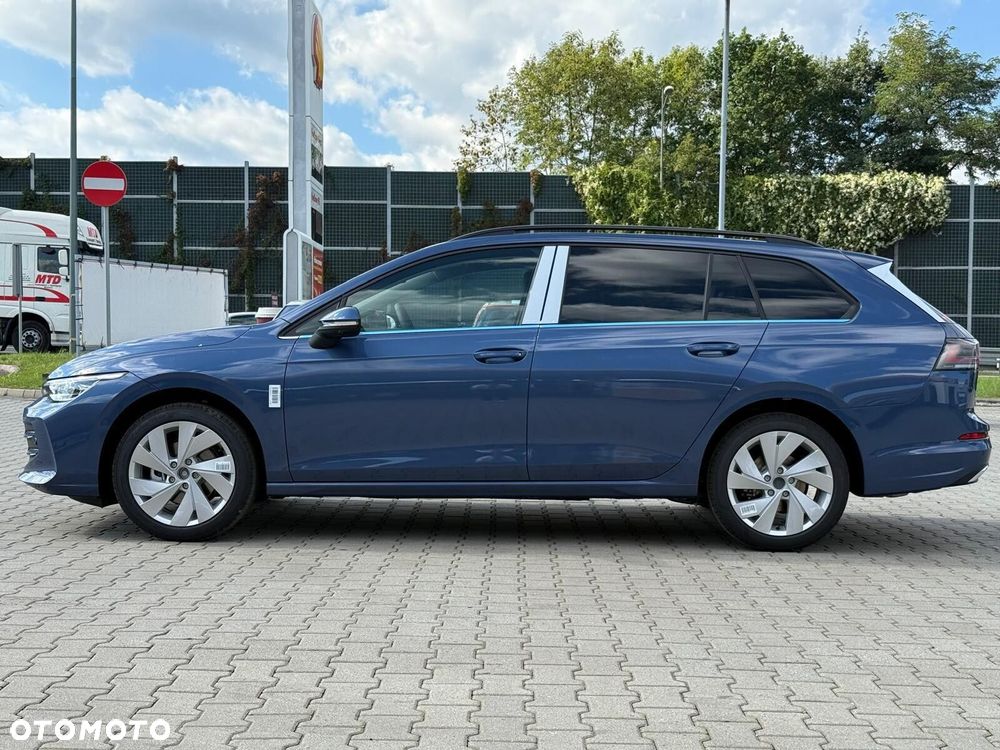 Volkswagen Golf 1.5 eTSI mHEV Life Plus DSG - 5