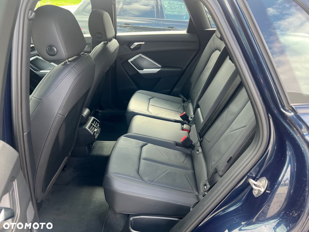 Audi Q3 35 TDI Advanced S tronic - 29