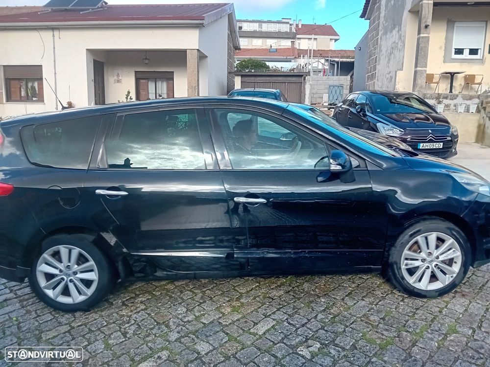 Renault Grand Scénic 1.5 dCi Dynamique S 7L - 30