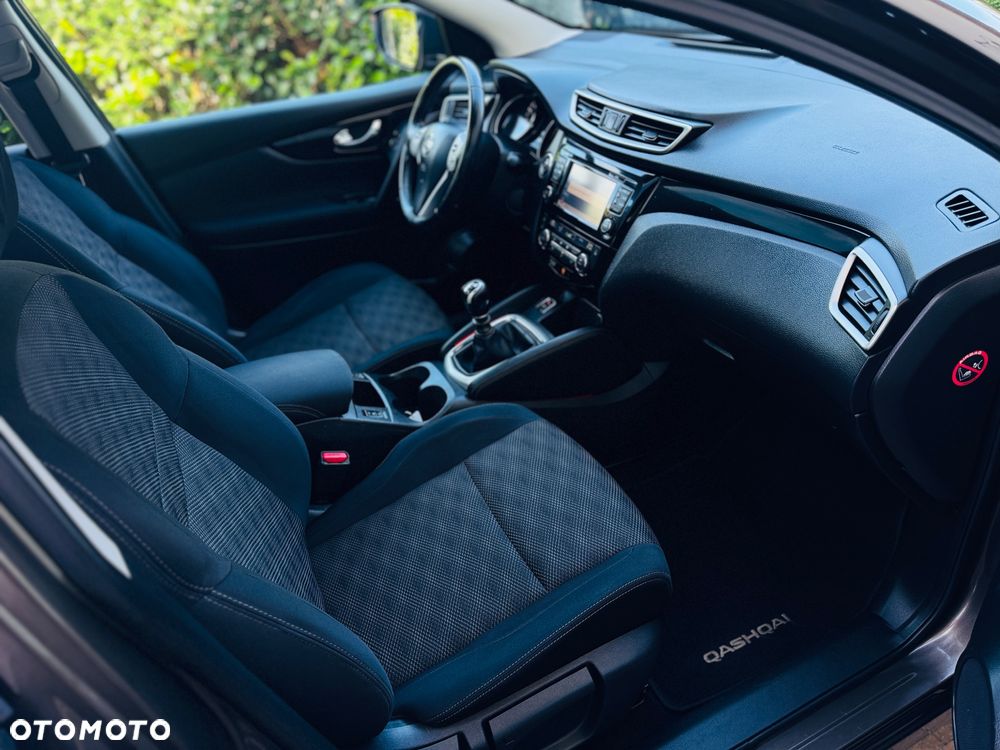 Nissan Qashqai 1.2 DIG-T TEKNA+ - 9