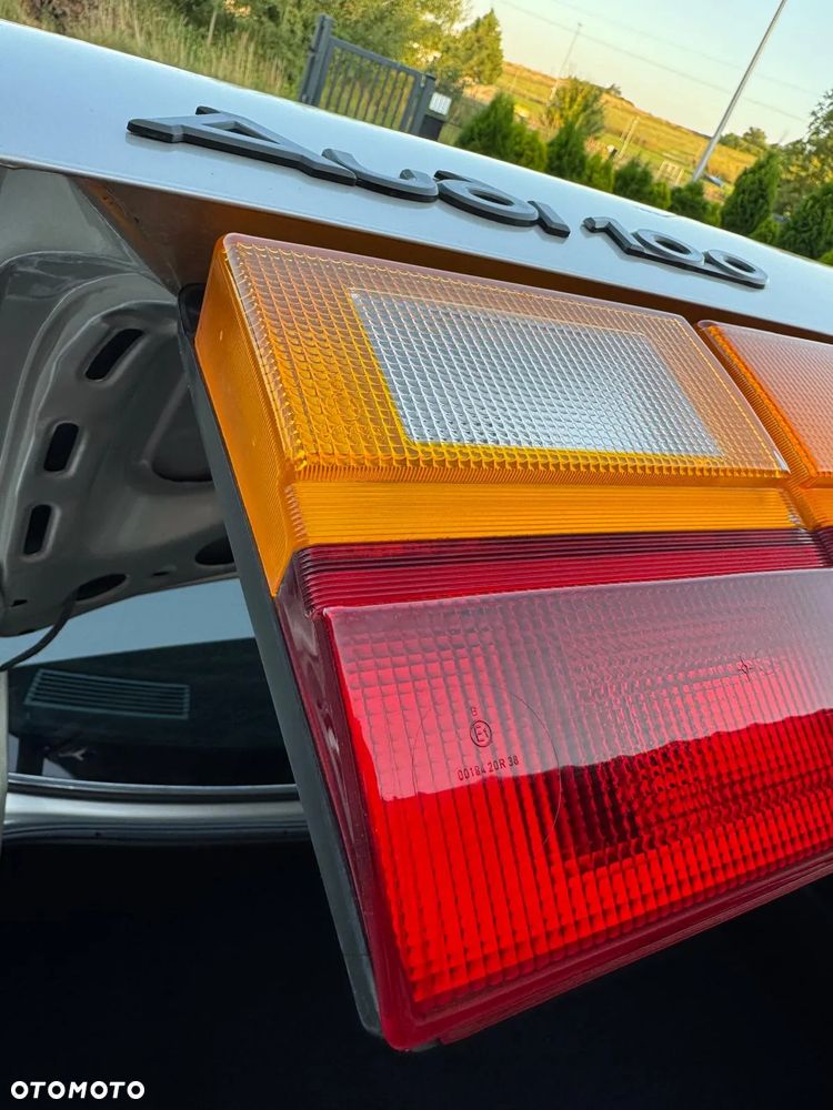 Audi 100 1.8 - 13