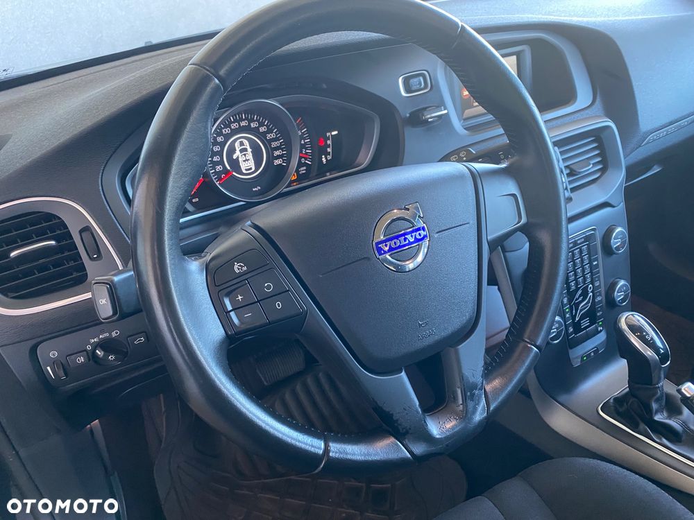 Volvo V40 Cross Country T3 Drive-E Base - 25