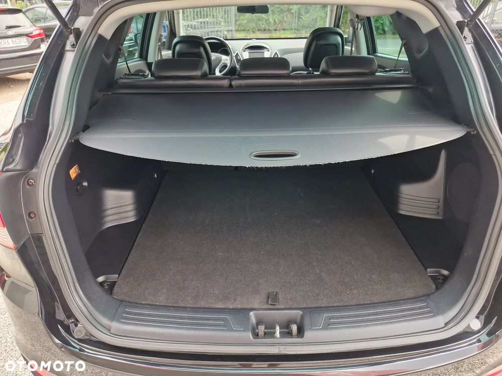 Hyundai ix35 1.6 GDI Premium 2WD - 24