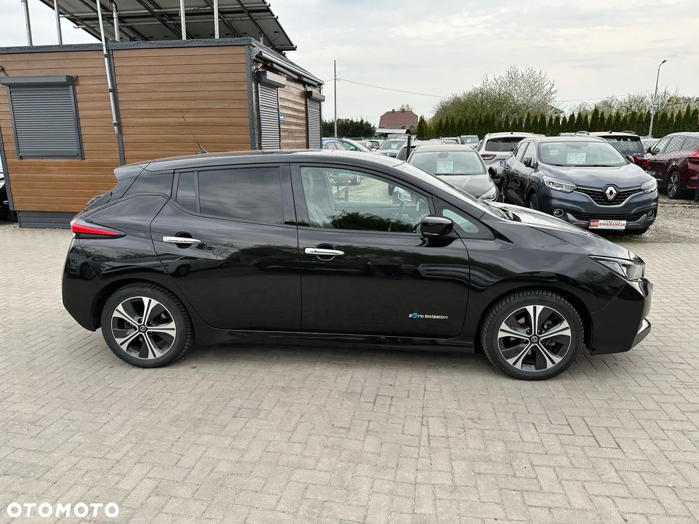 Nissan Leaf - 37