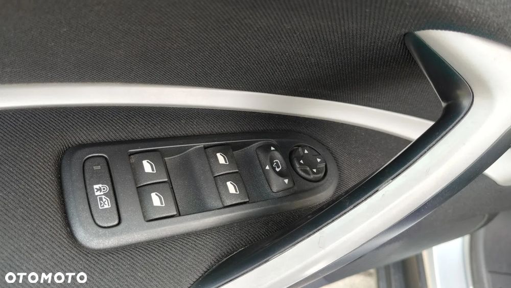 Citroën C5 Tourer HDi 140 FAP Selection - 27